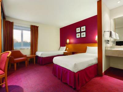 Days Inn Stevenage North Baldock Eksteriør bilde